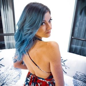 Meet your Posher, Ashlie